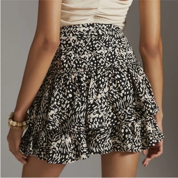 Anthropologie Maeve Tiered Mini Skirt New Size 10 Black White ANTHRO - Picture 3 of 12